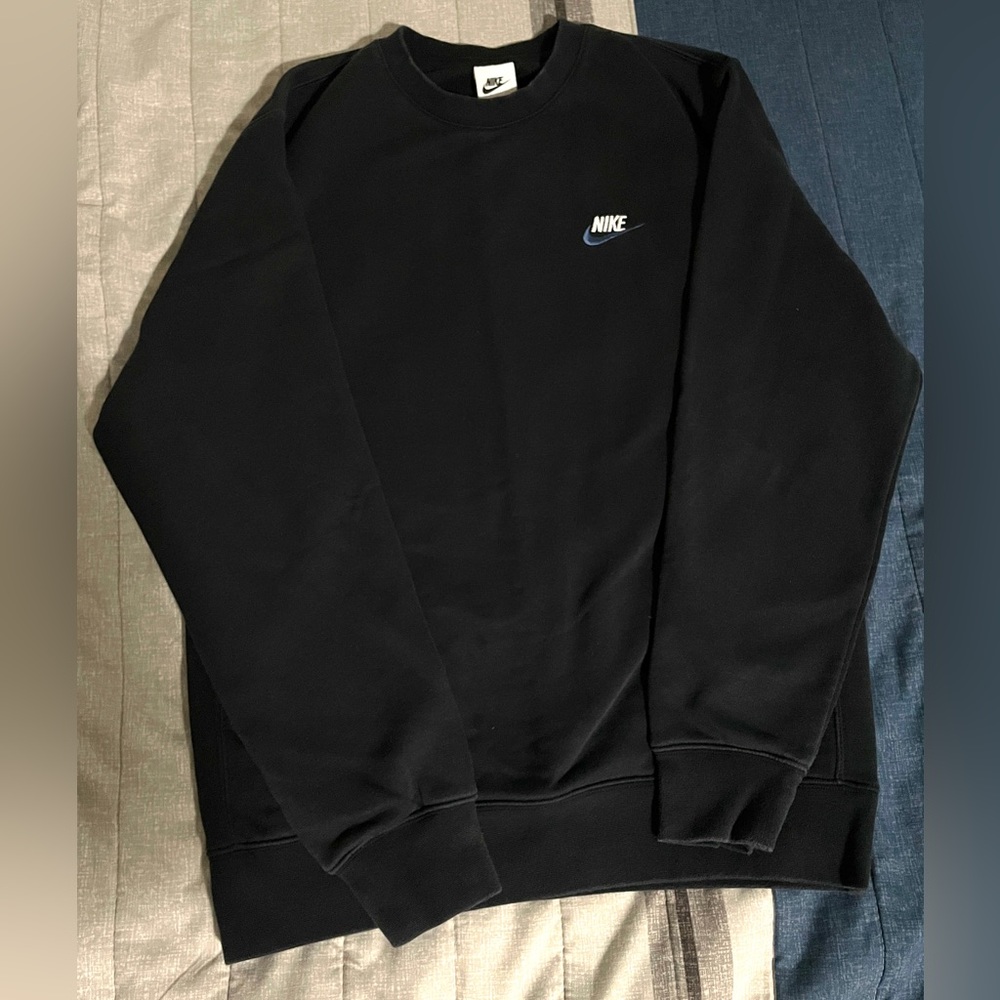Black fleece Nike crew neck